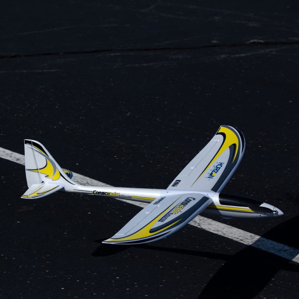 AVIÃO E-FLITE CONSCENDO EVOLUTION 1.5M BNF BASIC EFL01650