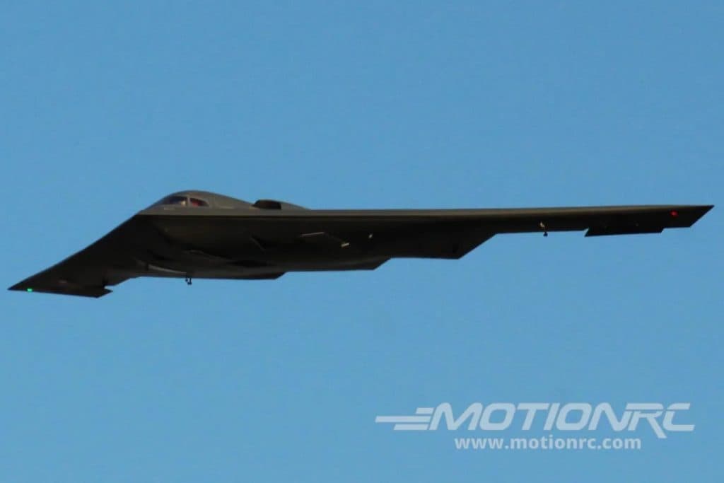 AVIÃO FW B-2 STEALTH SPIRIT BOMBER TWIN 70MM EDF JET PNP FJ31711P