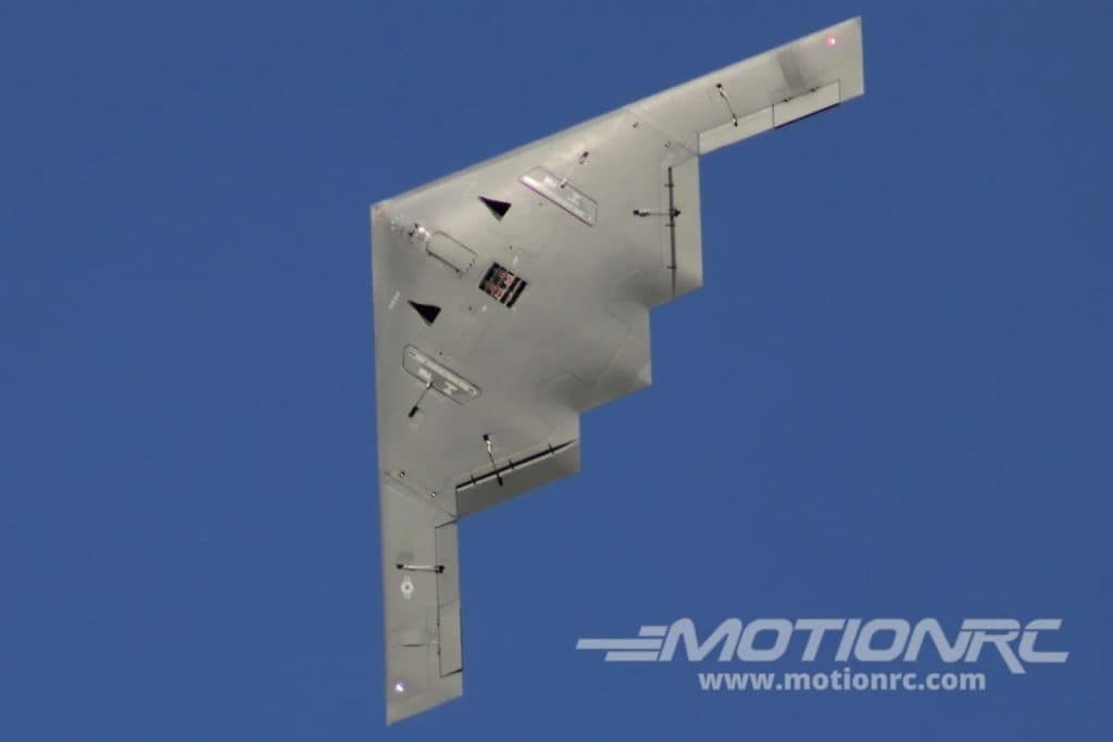 AVIÃO FW B-2 STEALTH SPIRIT BOMBER TWIN 70MM EDF JET PNP FJ31711P