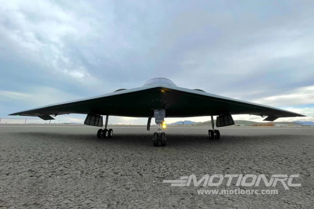 AVIÃO FW B-2 STEALTH SPIRIT BOMBER TWIN 70MM EDF JET PNP FJ31711P