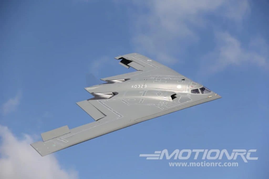 AVIÃO FW B-2 STEALTH SPIRIT BOMBER TWIN 70MM EDF JET PNP FJ31711P