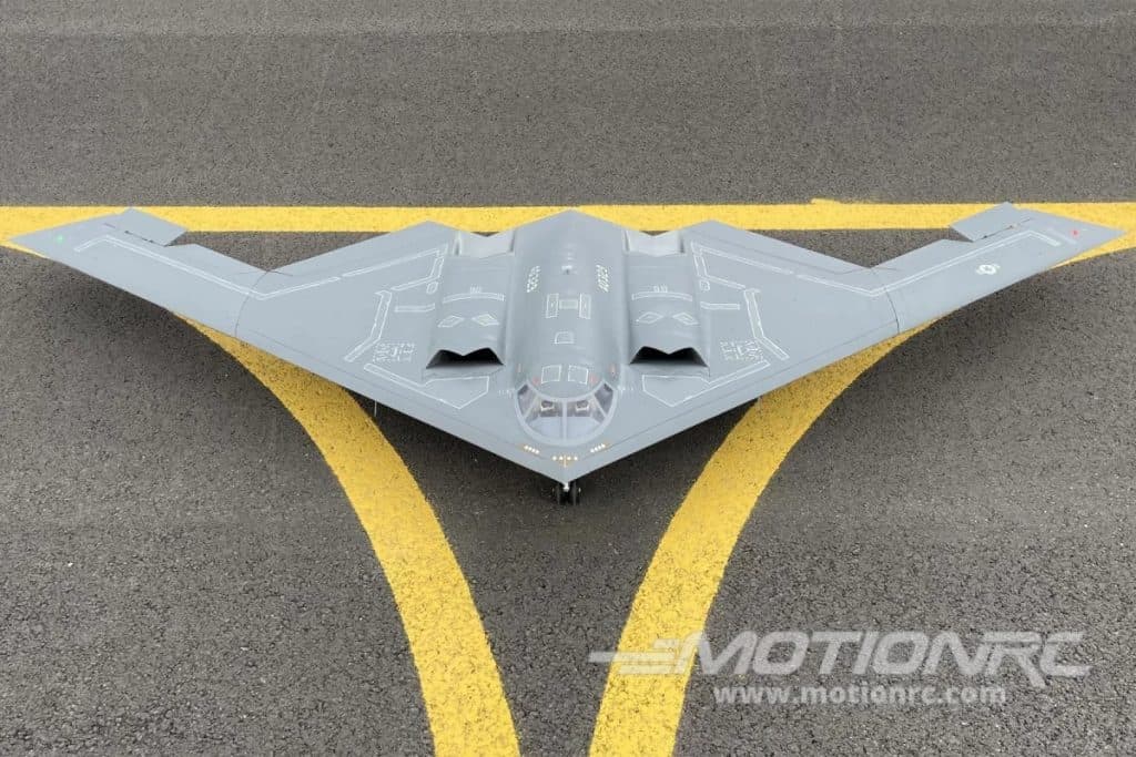 AVIÃO FW B-2 STEALTH SPIRIT BOMBER TWIN 70MM EDF JET PNP FJ31711P
