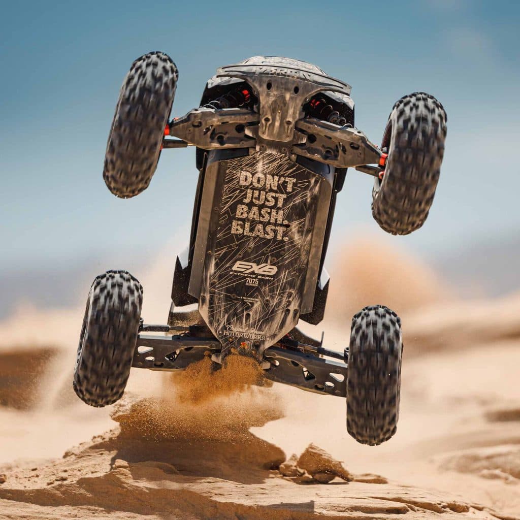 CARRO ARRMA 1/5 KRATON 8S 4WD BLX EXB MONSTER BLACK ARA5808V2T1