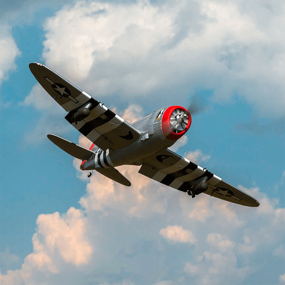 AVIAO HANGAR P-47D THUNDERBOLT 20CC ARF 67" HAN2990B