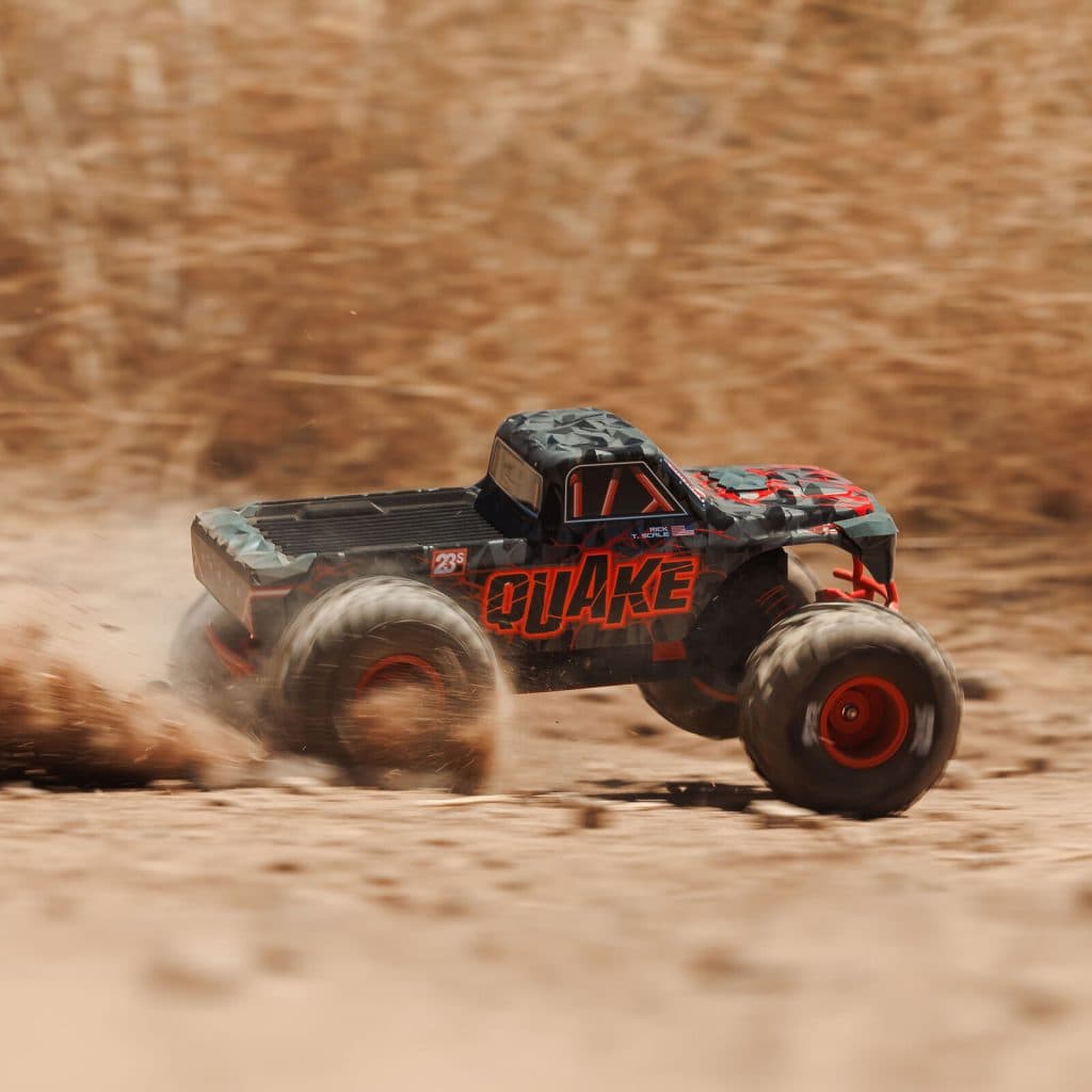 CARRO ARRMA 1/10 QUAKE 223S 2WD BLX MONSTER TRUCK RED ARA3537T1