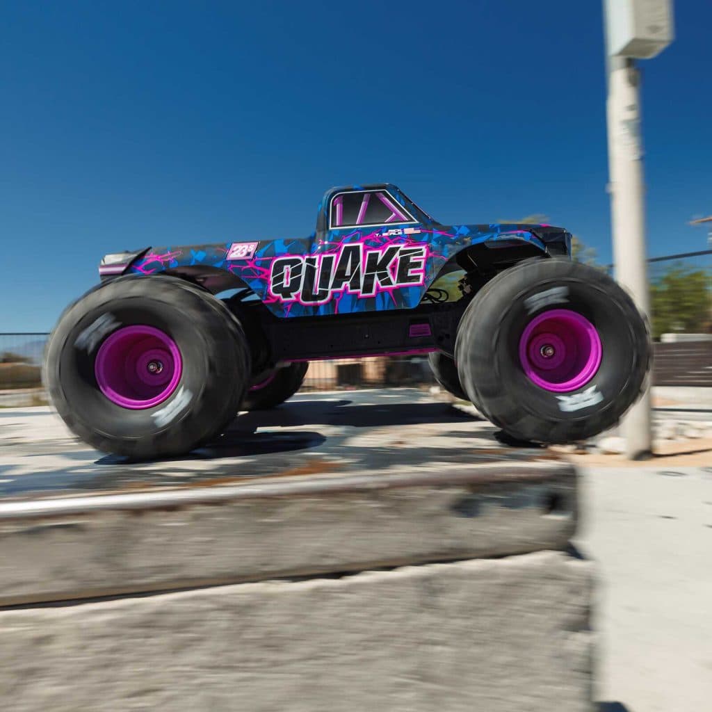 CARRO ARRMA 1/10 QUAKE 223S 2WD BLX MONSTER TRUCK PURPLE ARA3537T3