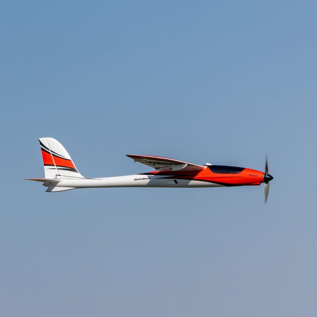 AVIÃO E-FLITE ELECTROSTREAK 1.1M BNF BASIC AS3X+/SAFE EFL13350