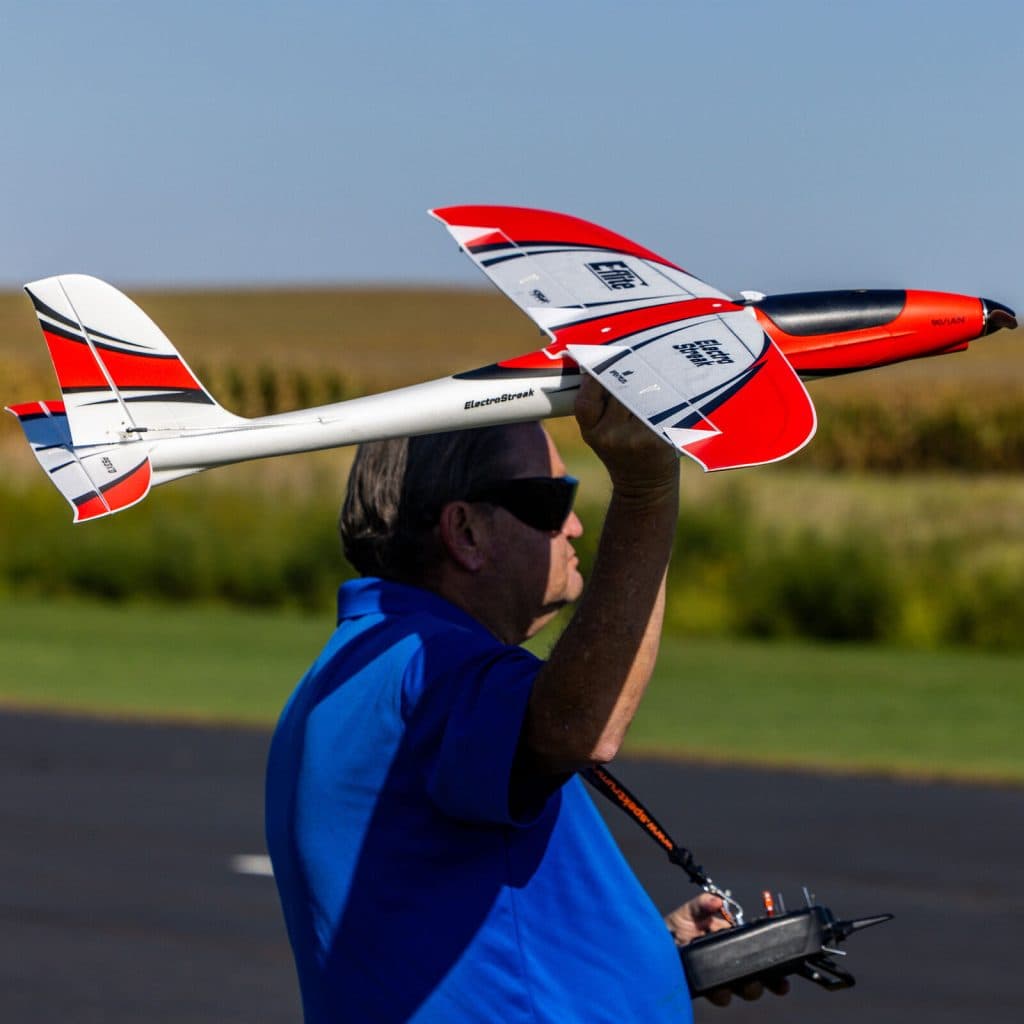 AVIÃO E-FLITE ELECTROSTREAK 1.1M BNF BASIC AS3X+/SAFE EFL13350