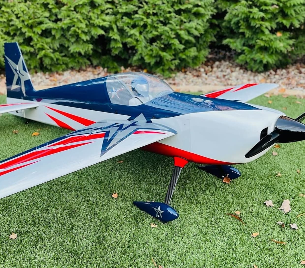 AVIAO AJ SLICK 540 103" G1.2 RED/BLUE (3CXS)