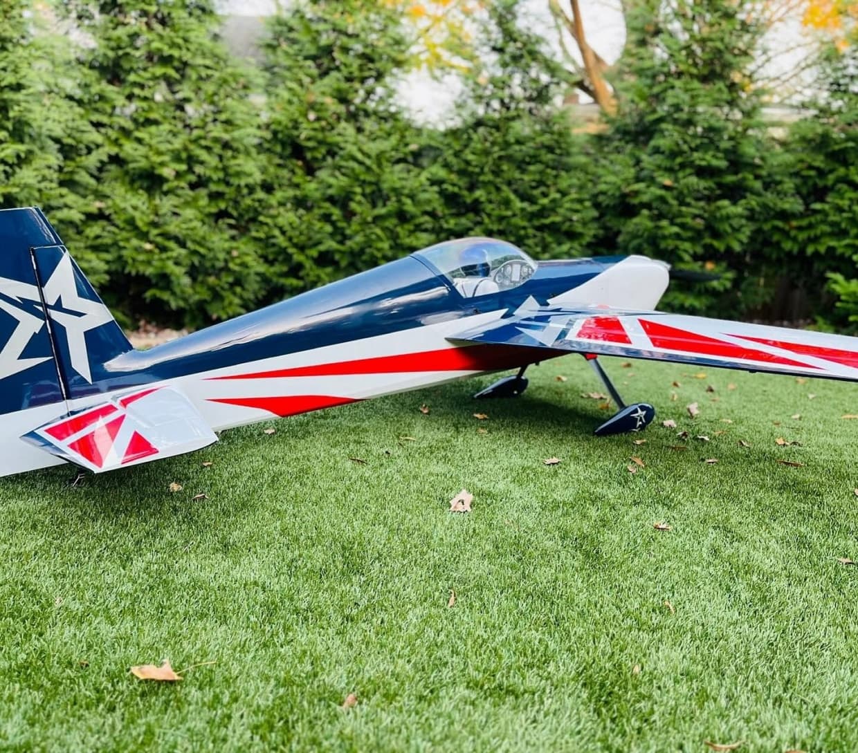 AVIAO AJ SLICK 540 103" G1.2 RED/BLUE (3CXS)