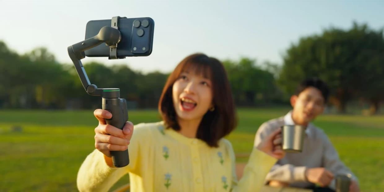ESTABILIZADOR GIMBAL DJI OSMO MOBILE 8P STANDARD COMBO (DEVICE ONLY)