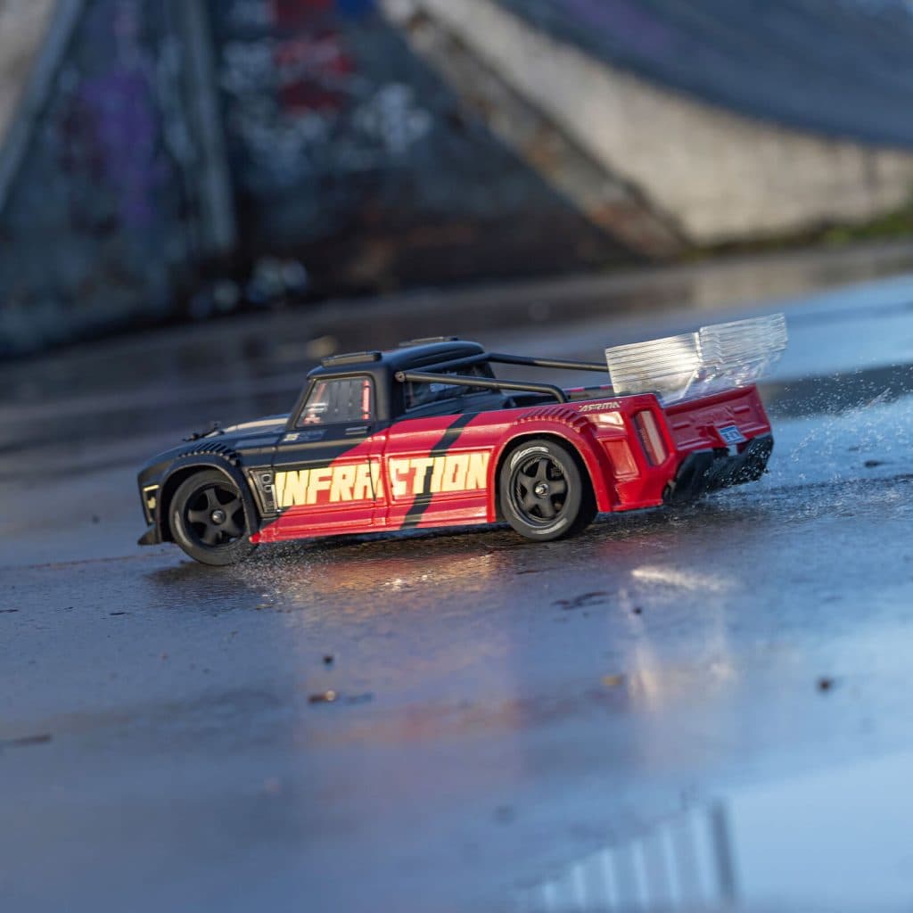 CARRO ARRMA 1/8 INFRACTION 223S 4WD BLX Negro ARA4315V4T2