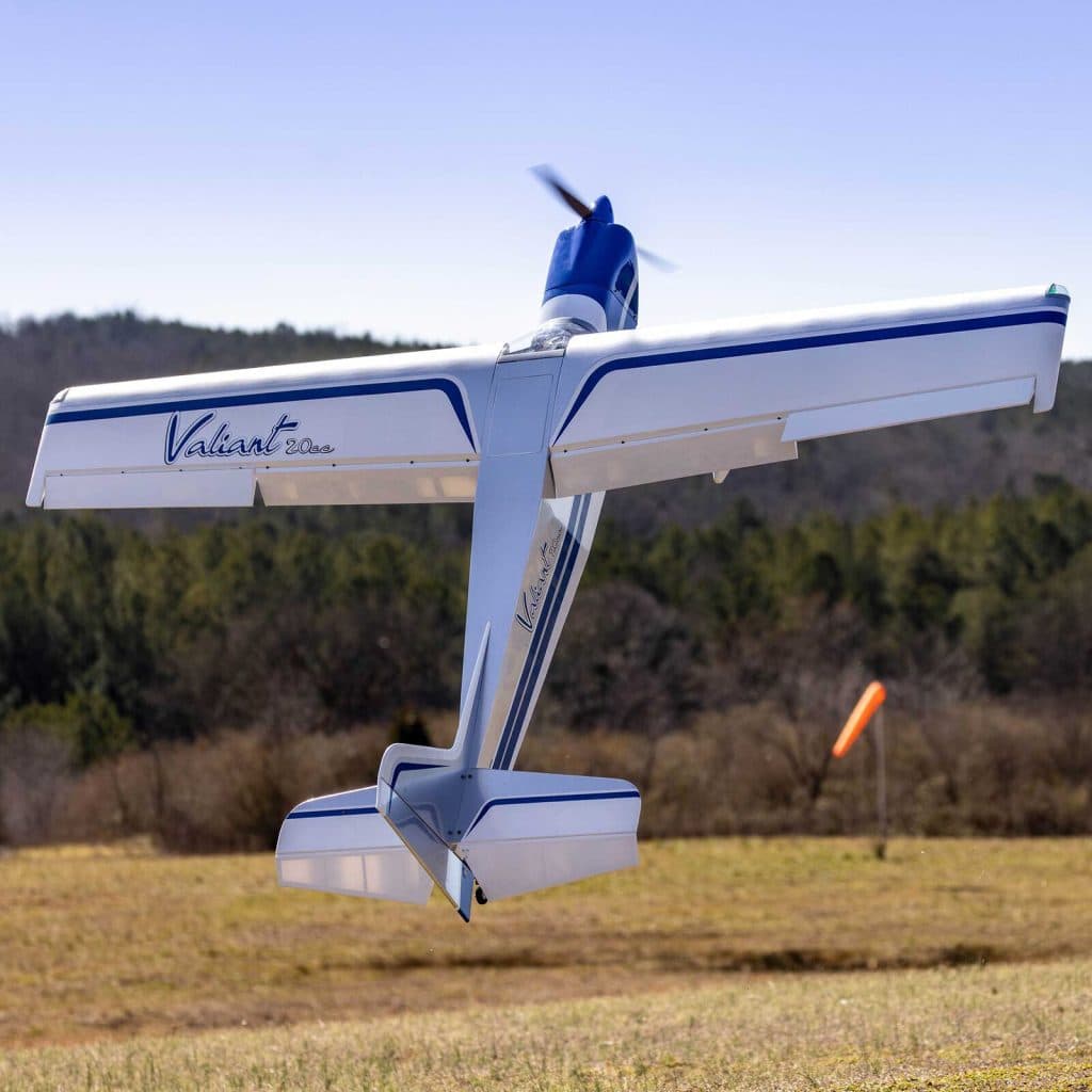 AVIÃO HANGAR VALIANT 20CC ARF 86.5" HAN15040