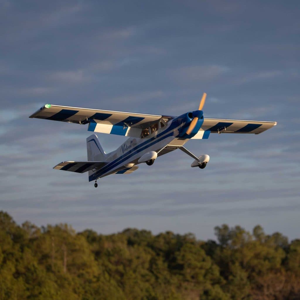 AVIÃO HANGAR VALIANT 20CC ARF 86.5" HAN15040