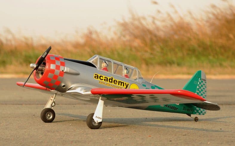 AVIÃO VQ AT-6 TEXAN 60.5" 40-46 EP/GP CASTROL VQA01-N