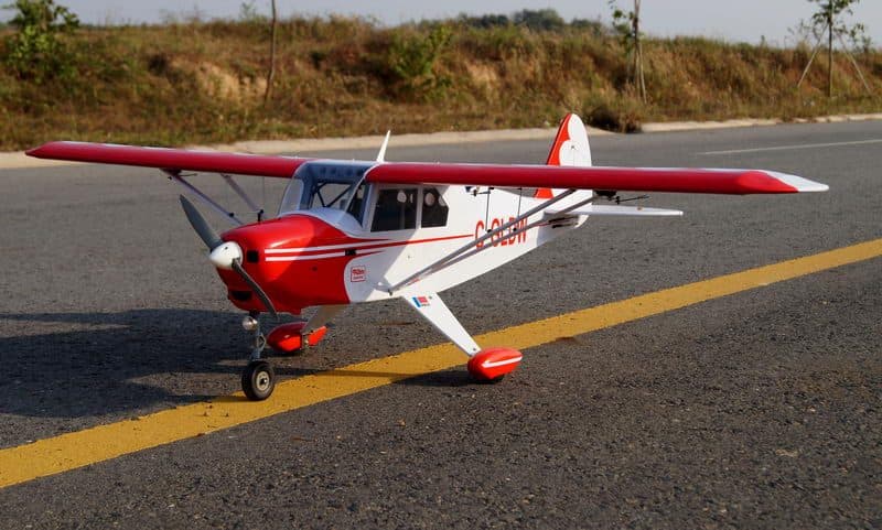 AVIÃO VQ PIPER PA-22 TRI-PACER 63" .46 EP-GP VQA089