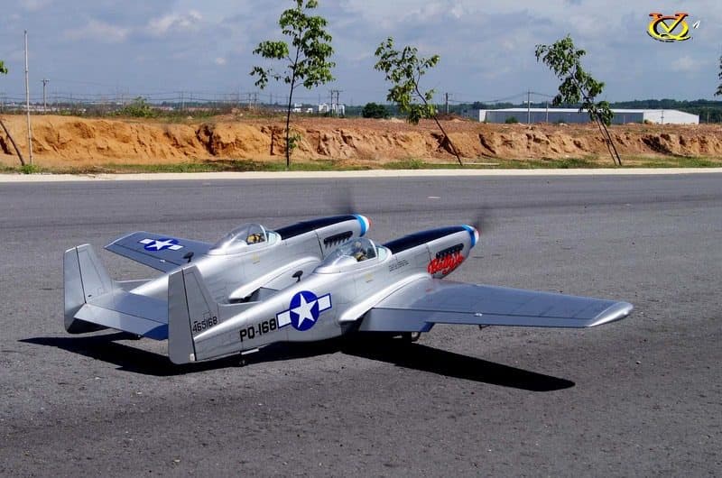 AVIAO VQ F-82 TWIN MUSTANG 2M 46-52 EP-GP VQA122