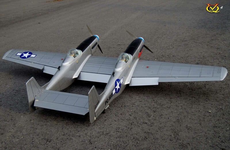AVIAO VQ F-82 TWIN MUSTANG 2M 46-52 EP-GP VQA122