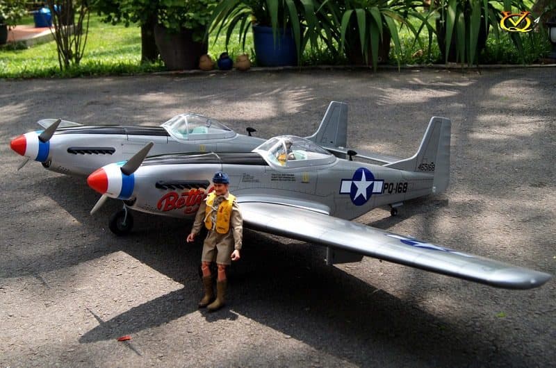 AVIAO VQ F-82 TWIN MUSTANG 2M 46-52 EP-GP VQA122