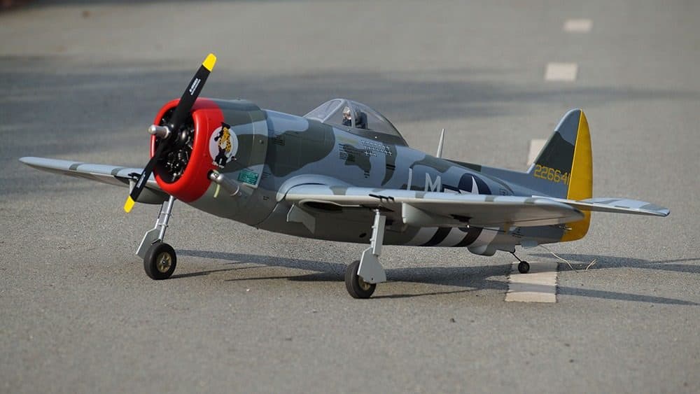 AVIAO VQ P-47D THUNDERBOLT 59.06" 46-55 EP-GP W/BOMB CAMO VQA142DC