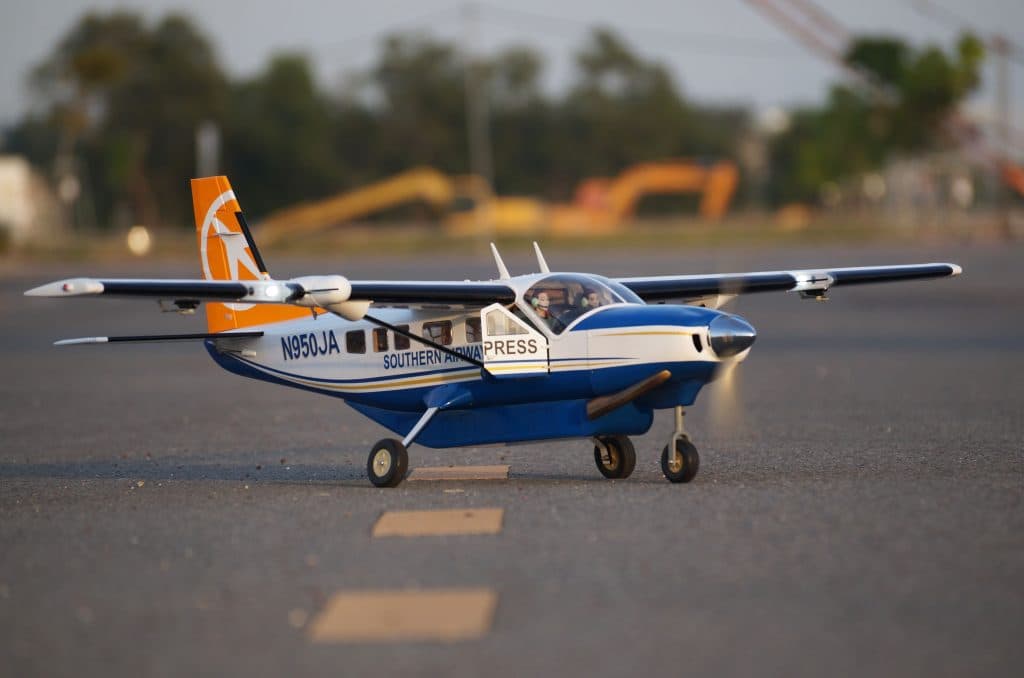 AVIAO VQ CESSNA 208 GRAND CARAVAN 1.7M .55 EP-GP AIRLINER VQA155AL