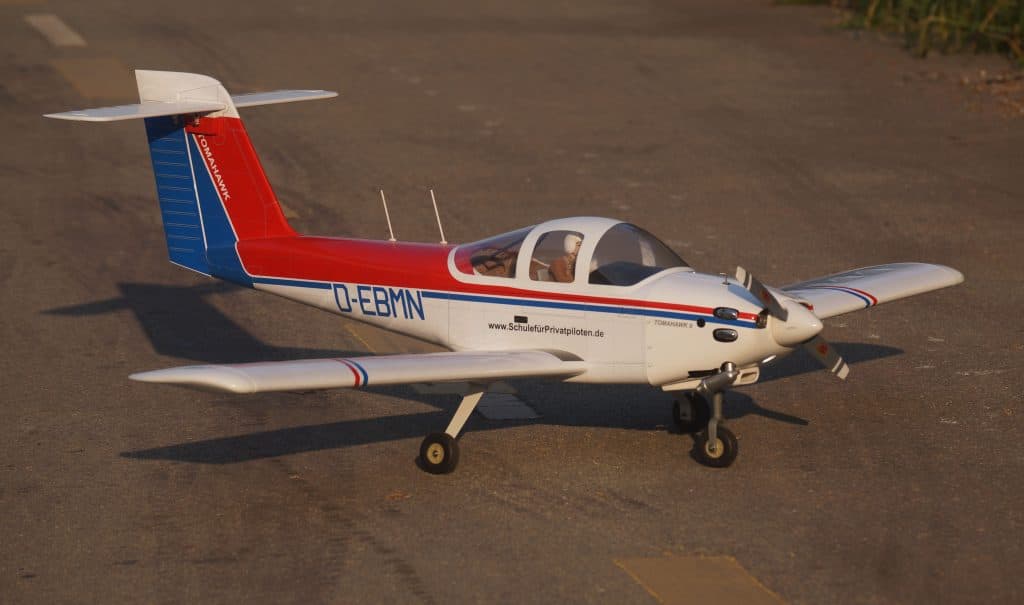 AVIAO VQ P-38 TOMAHAWK .65 US VQA163US