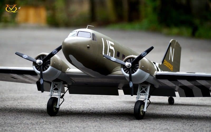 AVIAO VQ DOUGLAS DC-3 70.8" .25 EP-GP US ARMY VQA130A