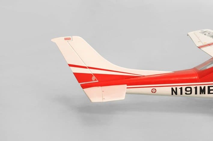 AVIAO PHOENIX CESSNA SKYLANE 182 66" 46-55 ARF PH059