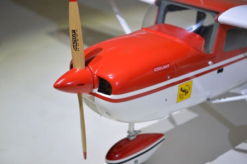 AVIAO PHOENIX CESSNA SKYLANE 182 82" 1.20/20CC ARF V2 PH085