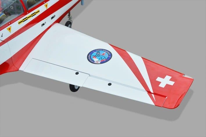 AVIAO PHOENIX PC21 PILATUS 70" W/RETRACT 35CC ARF V2 PH087