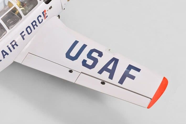 AVIAO PHOENIX T34 MENTOR 64" W/RETRACT .91/20CC ARF V2 PH133
