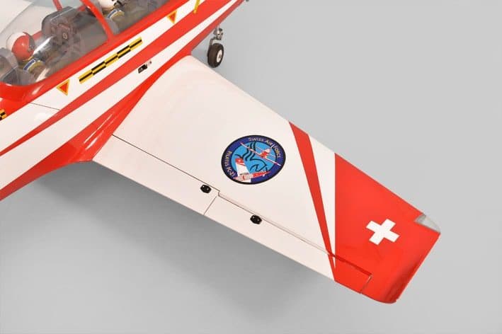AVIAO PHOENIX PC21 PILATUS 57" W/RETRACT .91/20CC ARF V2 PH134