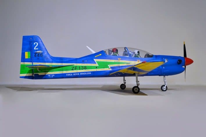 AVIAO PHOENIX TUCANO 81" 35CC W/RETRACT ARF V2 PH204