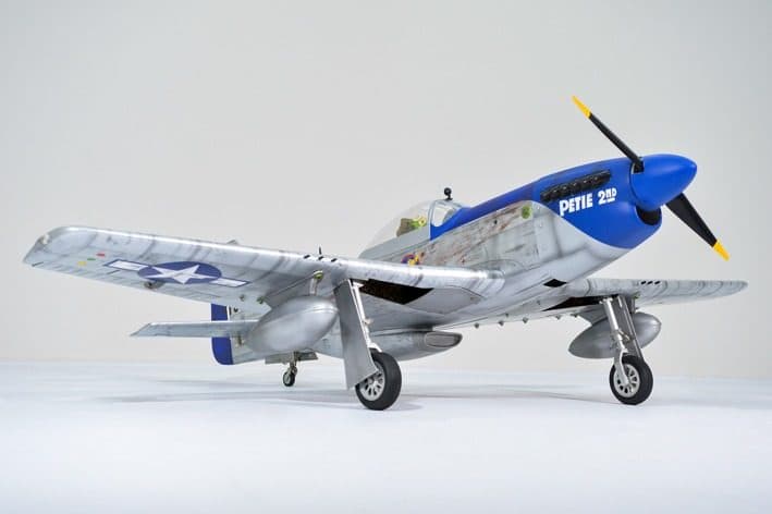 AVIAO PHOENIX P-51 MUSTANG 87" 60CC W/RETRACT ARF V2 PH205