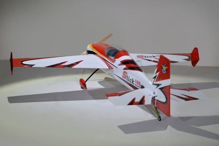 AVIAO PHOENIX SLICK 580 73" 35CC ARF V2 RED PH210