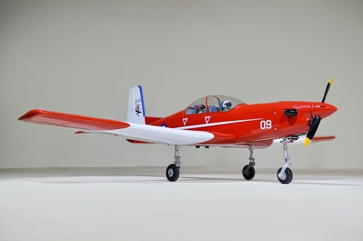 AVIAO PHOENIX PC9 PILATUS 59" 46-55 W/RETRACT ARF V2 PH230