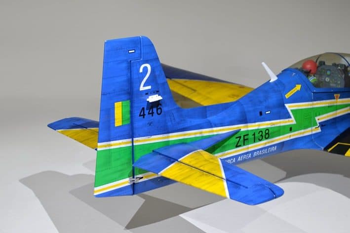 AVIAO PHOENIX TUCANO 95" 60CC W/RETRACT ARF V2 PH237