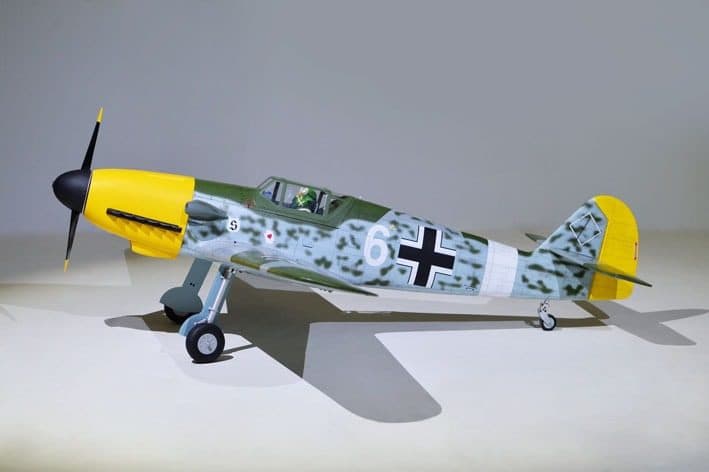 AVIAO PHOENIX MESSERCHMITT BF 109 72" 20CC W/RETRACT ARF V2 PH238