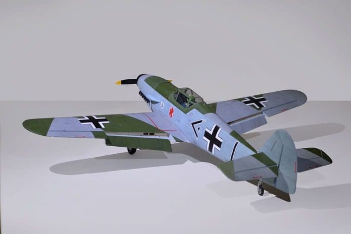 AVIAO PHOENIX MESSERCHMITT BF 109 77" 35CC W/RETRACT ARF V2 PH239