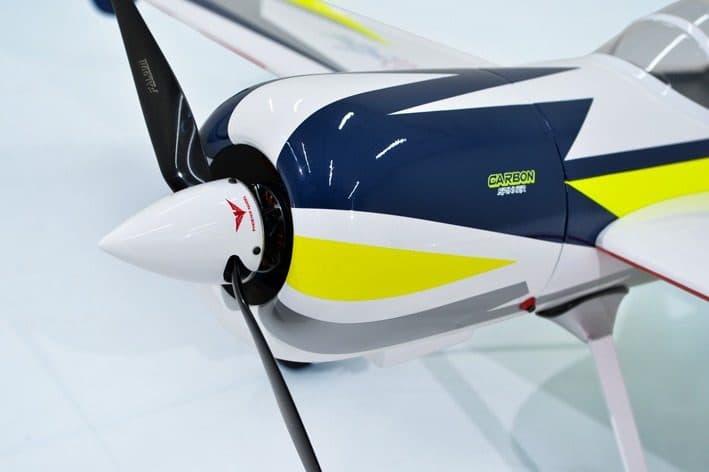 AVIAO PHOENIX YAK 54 67" 20CC ARF V2 PH258