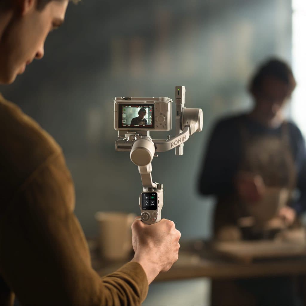ESTABILIZADOR GIMBAL DJI RS 4 MINI ANATEL